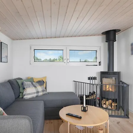 Folkhart - 10m From The Sea By Interhome *