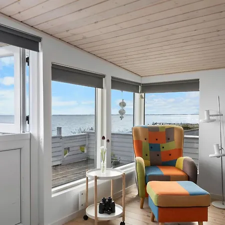 Folkhart - 10m From The Sea By Interhome